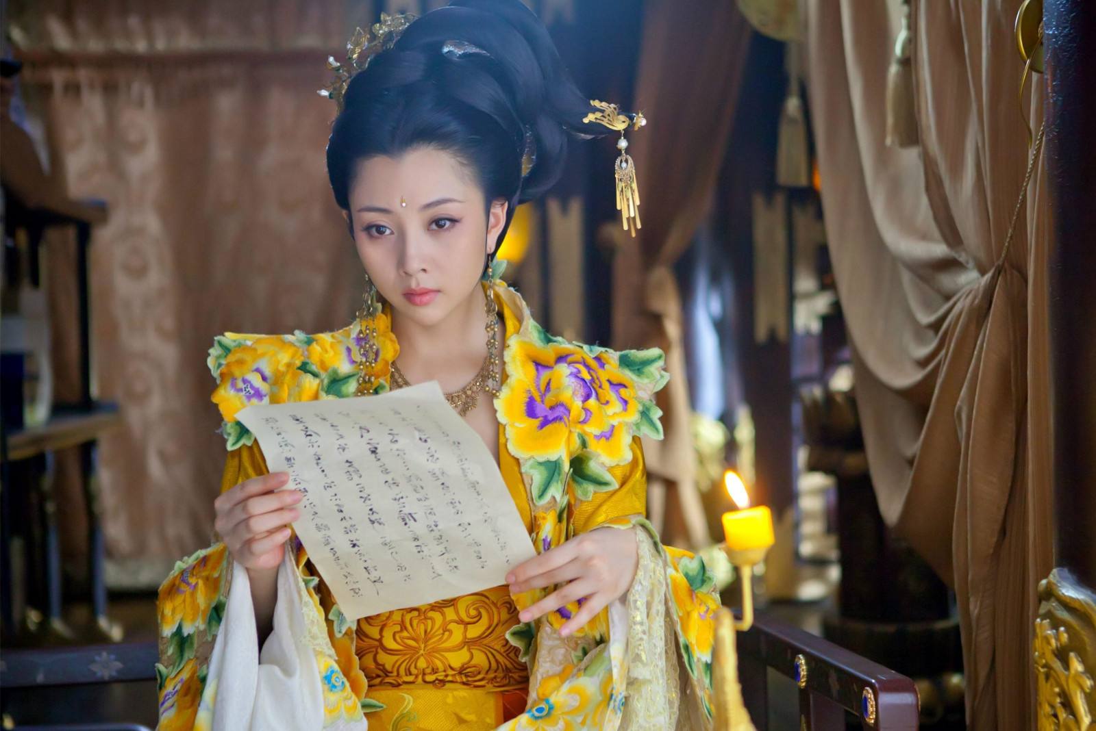 李煜最宠爱的妃子,李煜的妻子和宋太宗