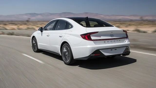 索纳塔第十代运动版,第十代现代索纳塔配置和内饰空间