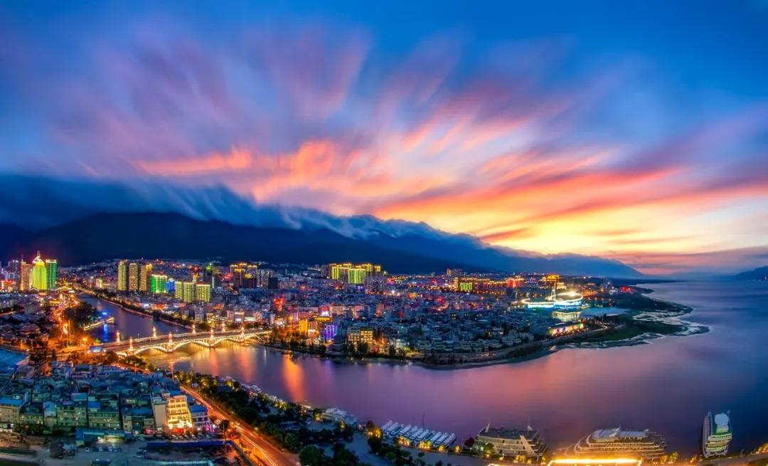 大理免税跨境国际购物中心,跨境电商300元以下产品