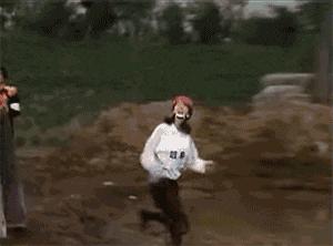 开心一刻gif下雨天,搞笑gif笑到肚子疼意外瞬间特辑