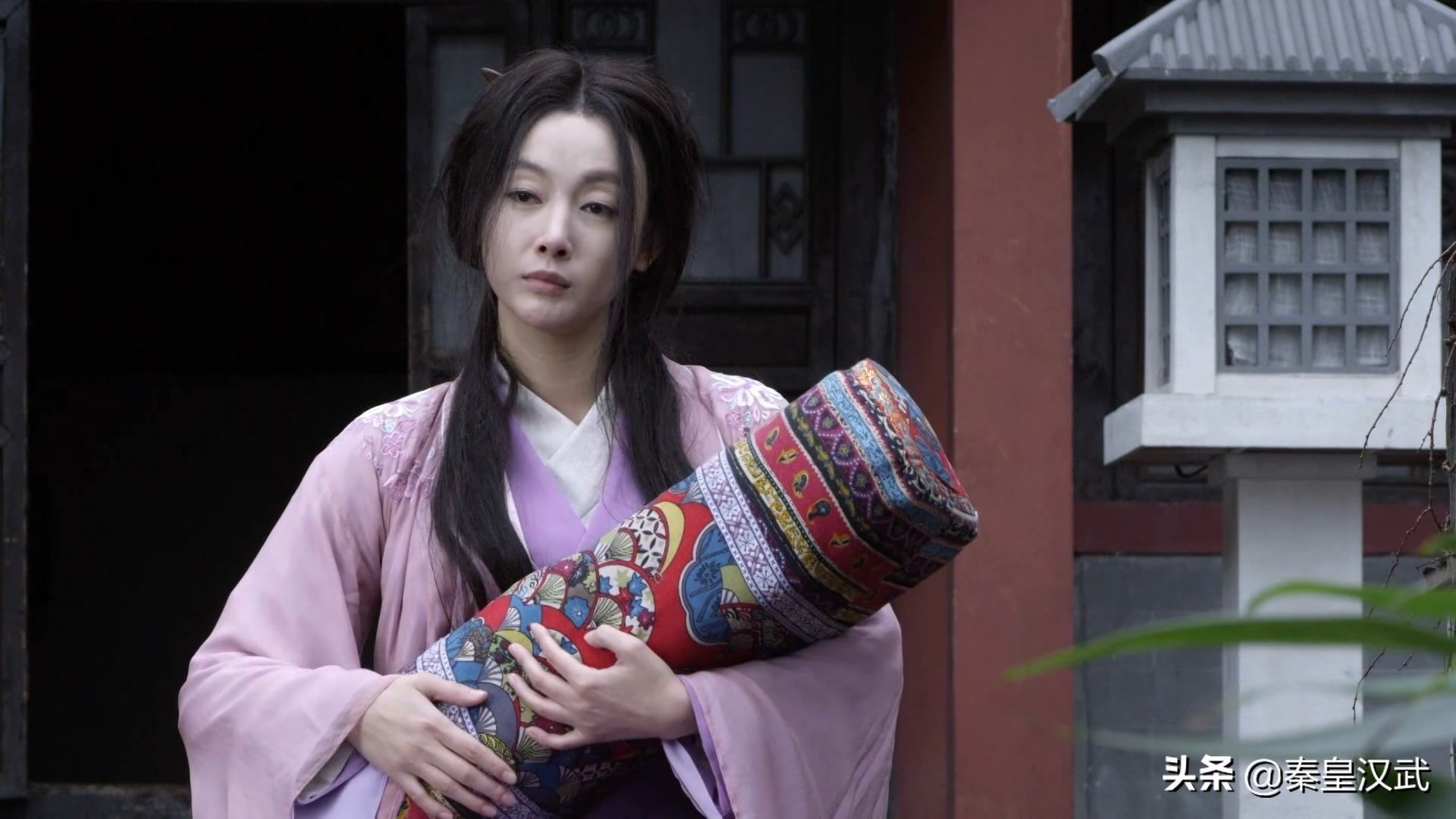 古代怎么审讯女囚犯？一类人用刑要等100天，一种人衙役最喜欢