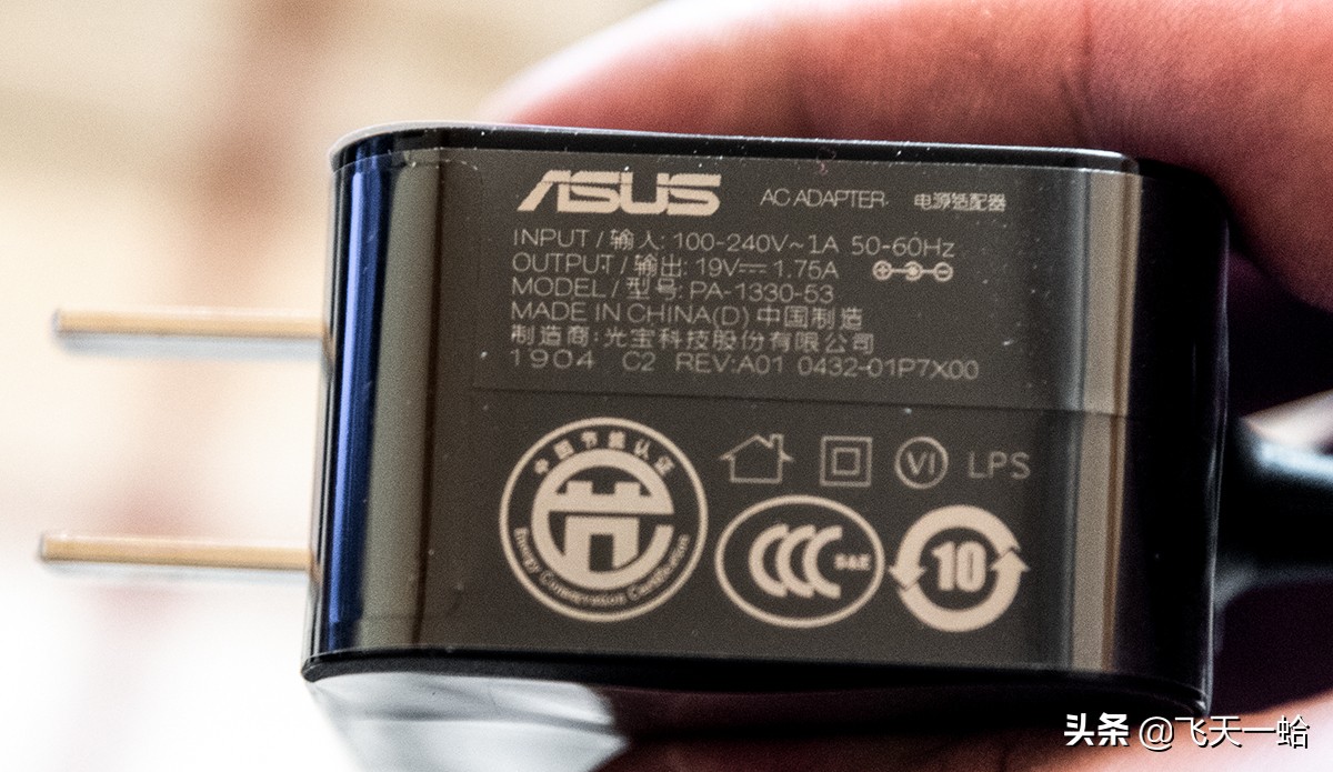 华硕路由器ac86u和ac88u哪个好,换了wifi6路由器反而速度慢了