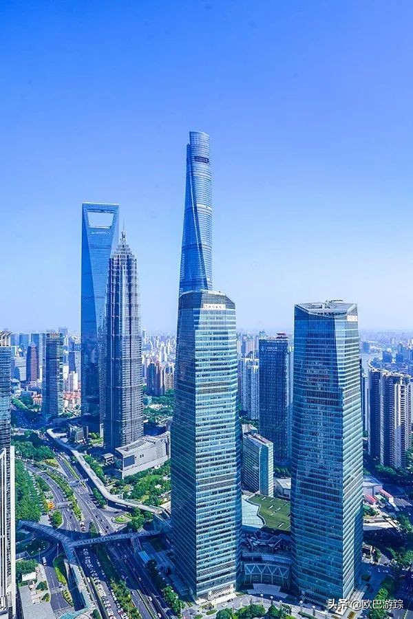 上海东方明珠塔里藏了一个酒店,你知道东方明珠有个酒店吗