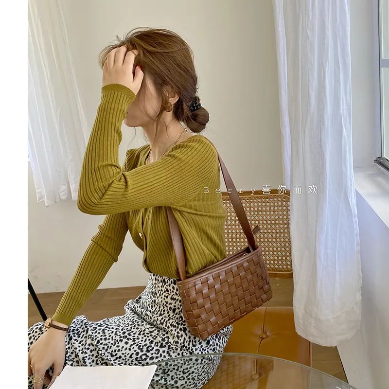 韩系慵懒日常穿搭,自带高级滤镜穿搭