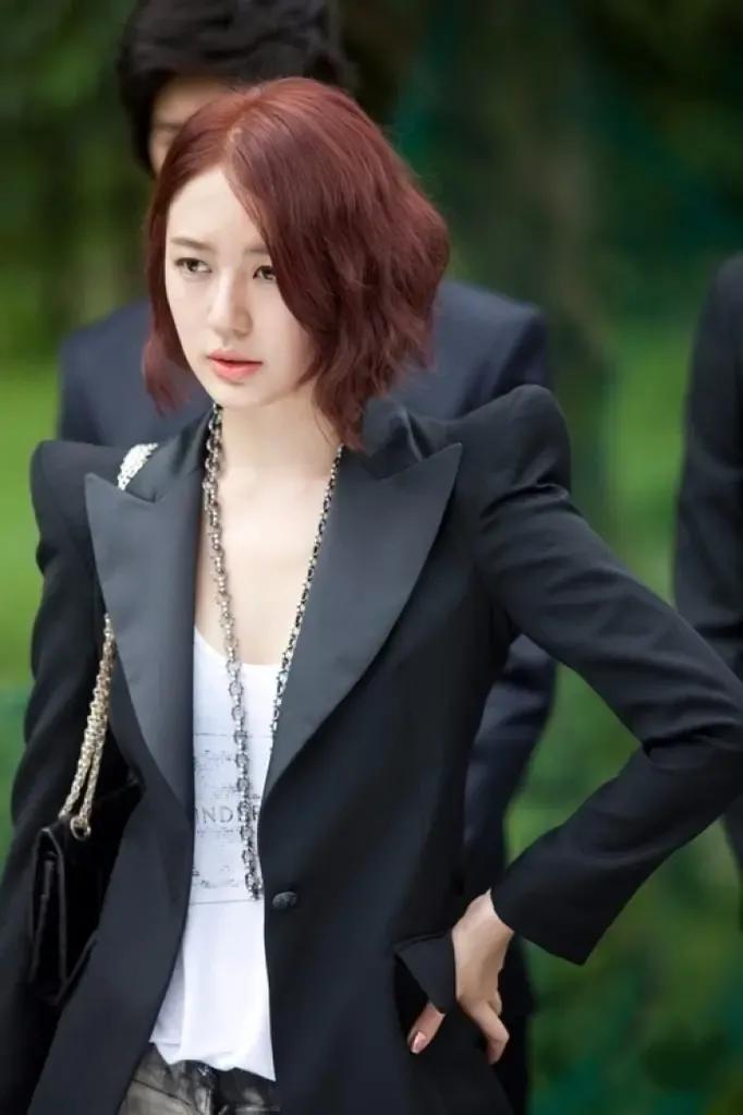 “南韩孙仙”孙艺珍的好命人生，和她生命中一个重要的男人