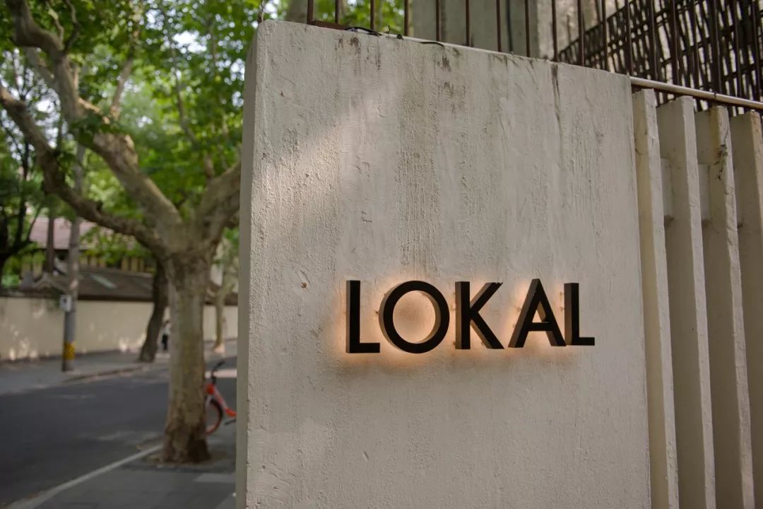 开雷克萨斯es去川藏线,开雷克萨斯es路上视频