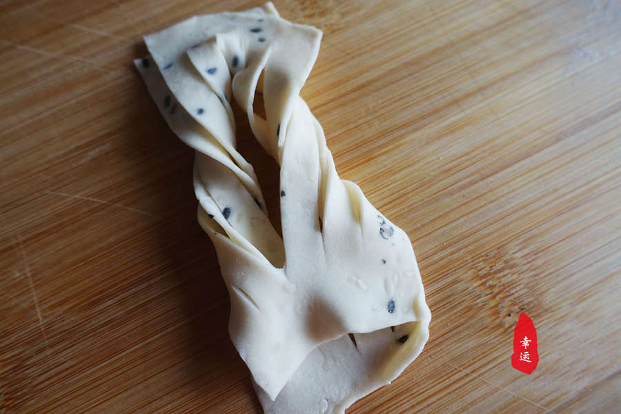 纯手工煎饼又薄又脆好吃,家庭版薄脆煎饼