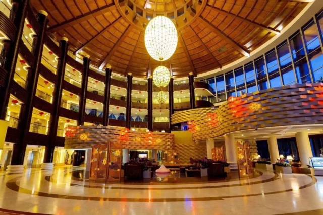 【花水湾•五星级】花水湾地标酒店！金陵温泉酒店泡古海温泉