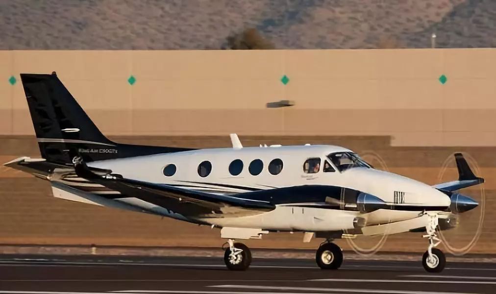 超酷！国际庄的航展真的来了！特技飞行表演+飞行器静态展示都有