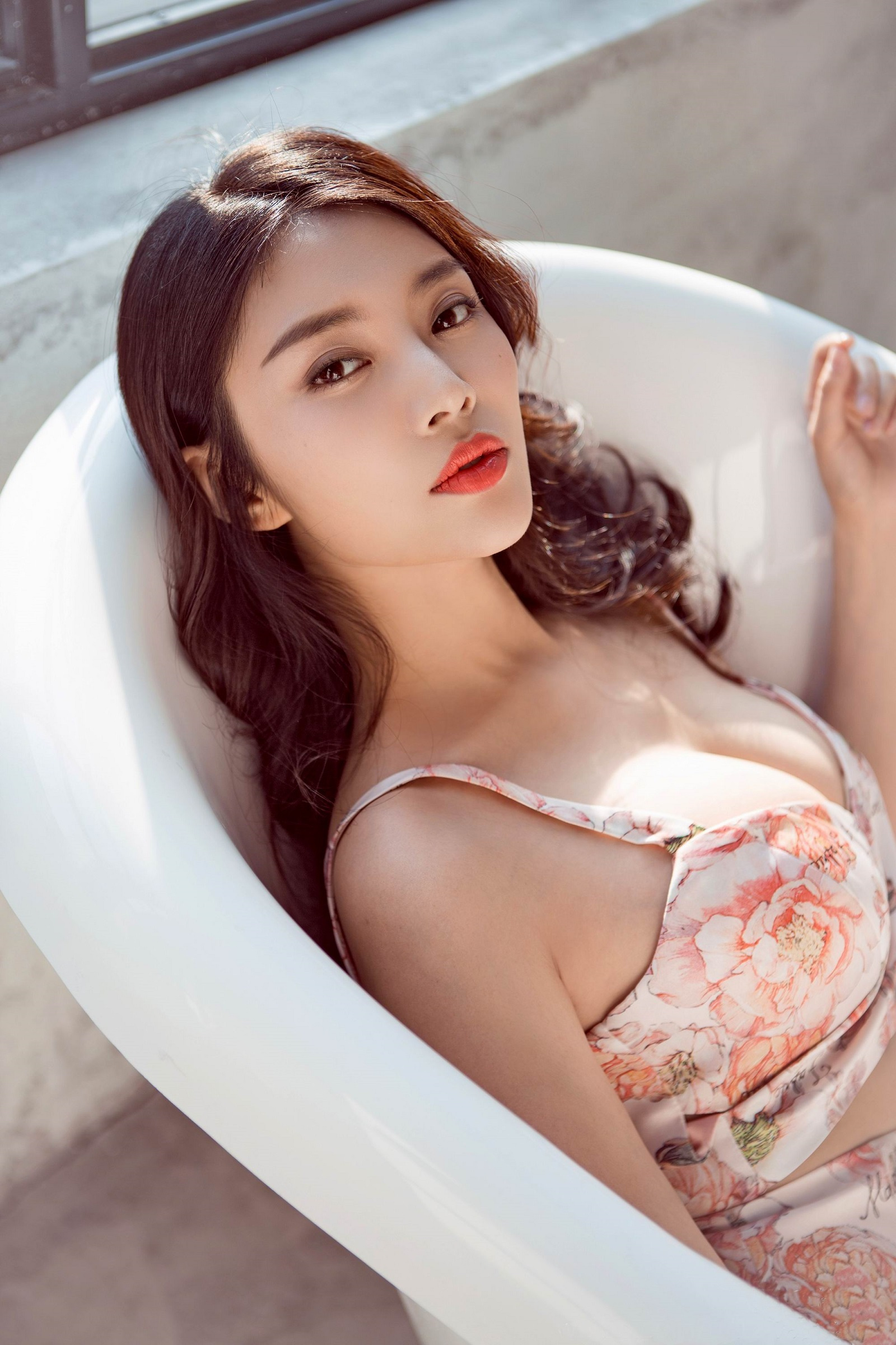 徐冬冬大嫂惊艳相片,徐冬冬大嫂的气质