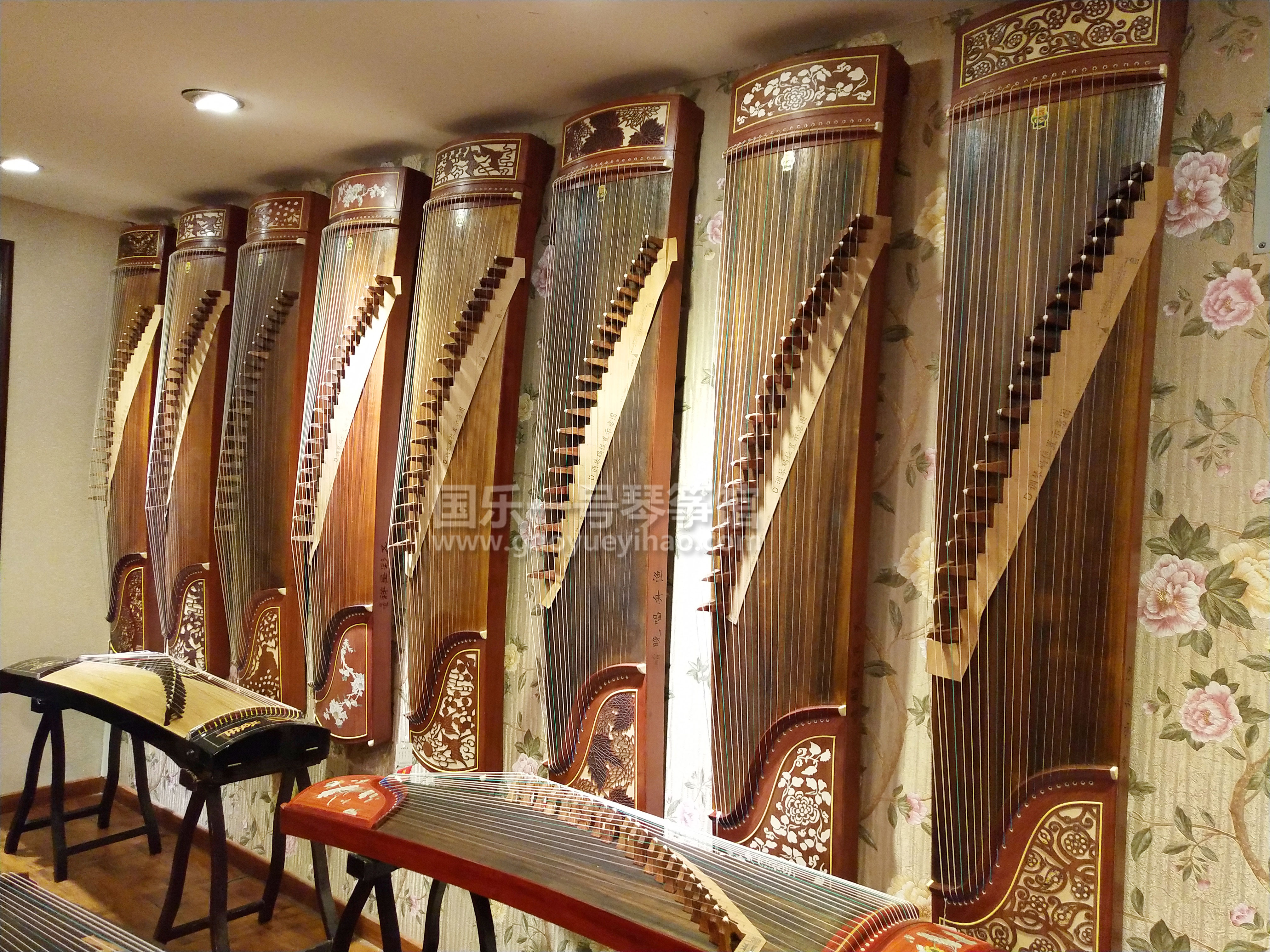 闲鱼上如何挑选古筝,一台好的古筝