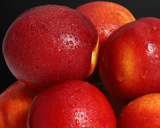 哪个季节的油桃最好吃最甜,油桃新鲜应季水果