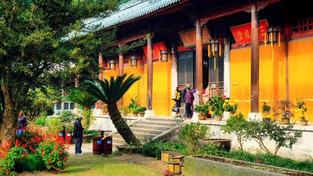 浙江这座5*级A**寺院景区，让我这俗人第一次有了想要“出家”的冲动