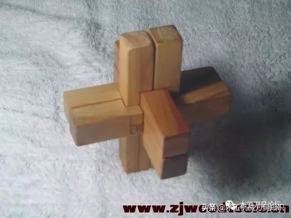 鲁班锁六柱印教程,鲁班锁四根怎么拼