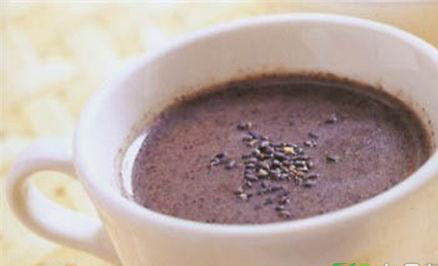 爱笑容易长法令纹,爱笑的女孩会长皱纹鱼尾纹法令纹