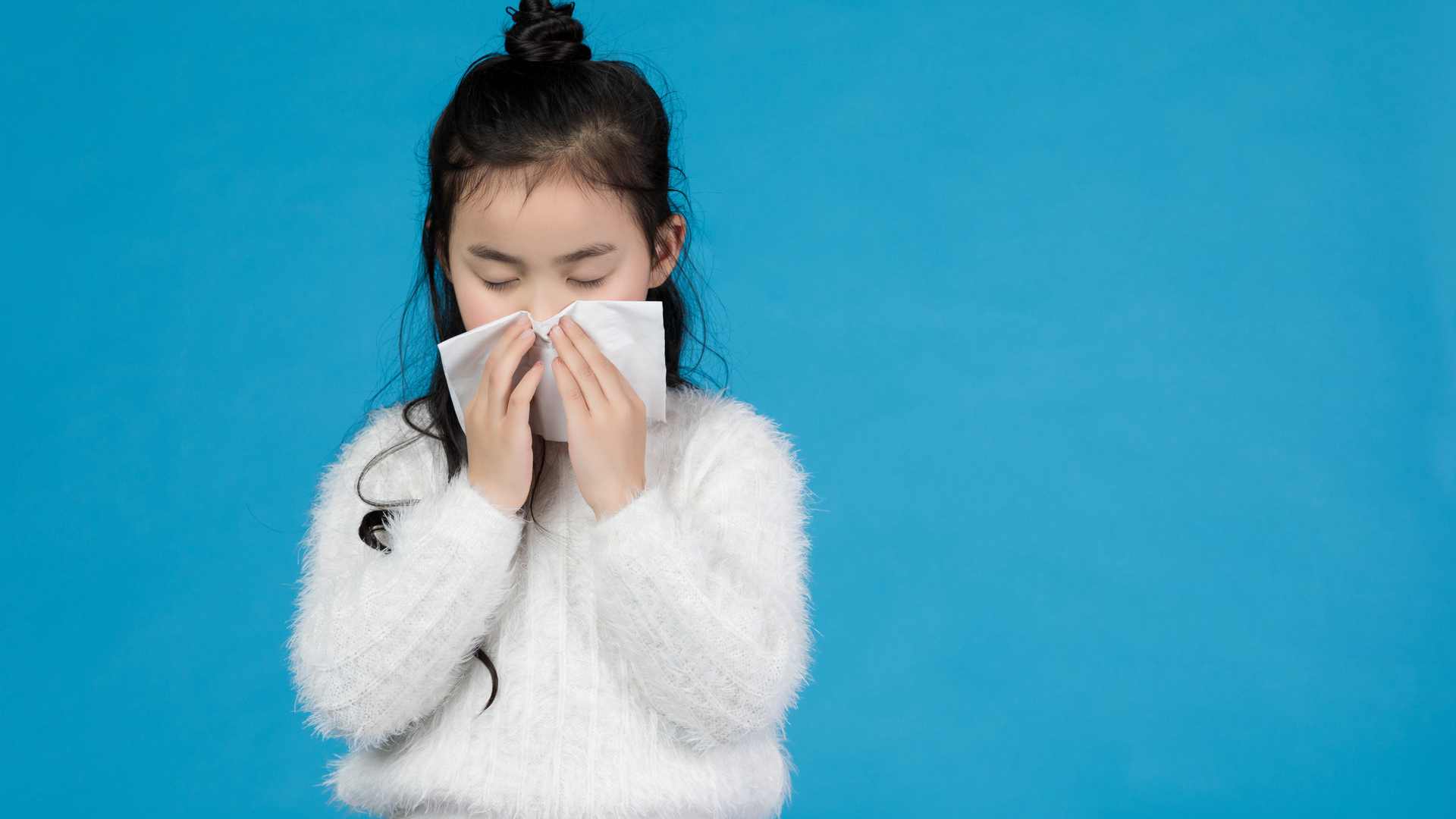 鼻炎鼻塞喷嚏流涕怎么治,鼻炎鼻塞鼻痒打喷嚏有什么好办法