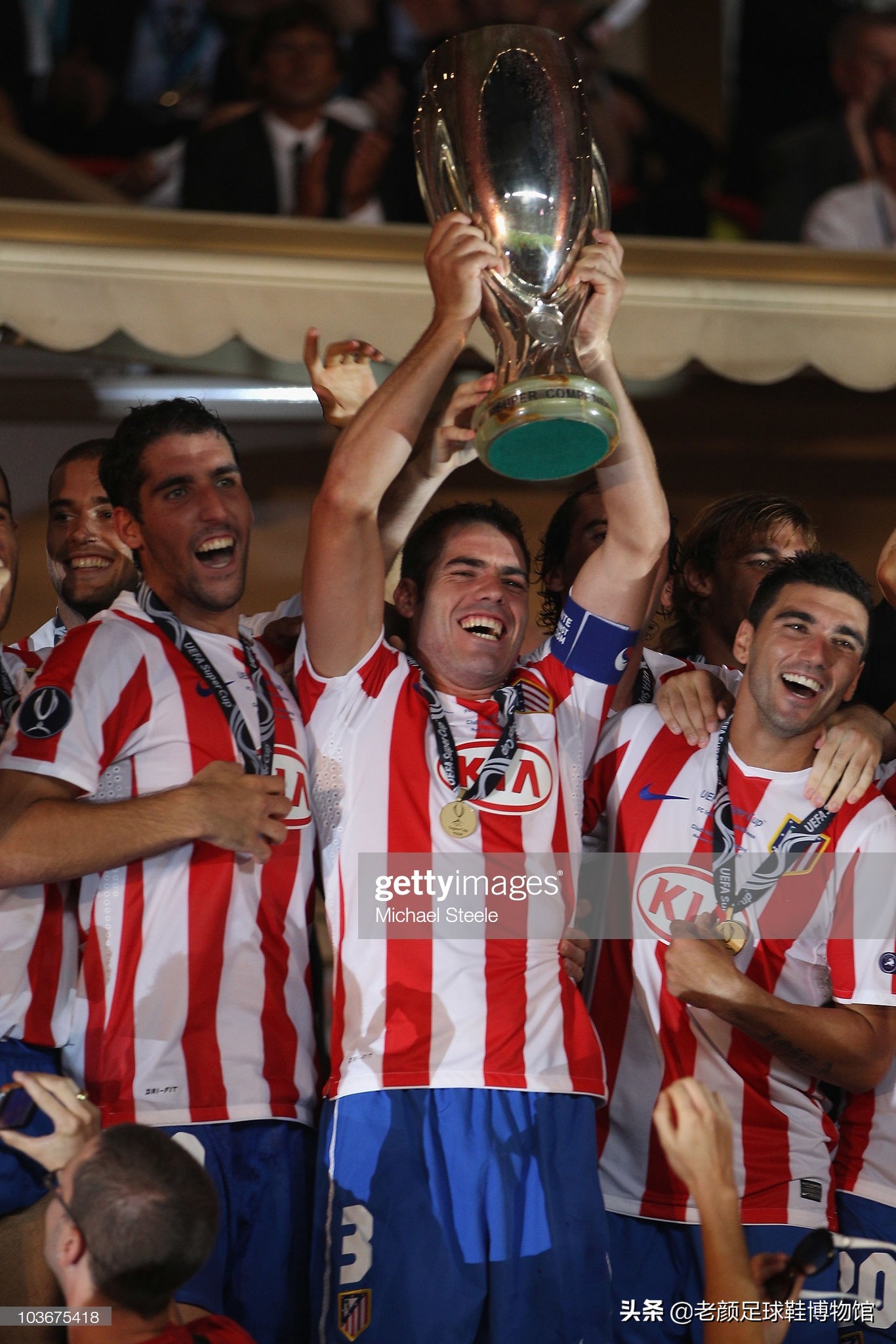 悲伤笼罩,悲伤笼罩巴黎