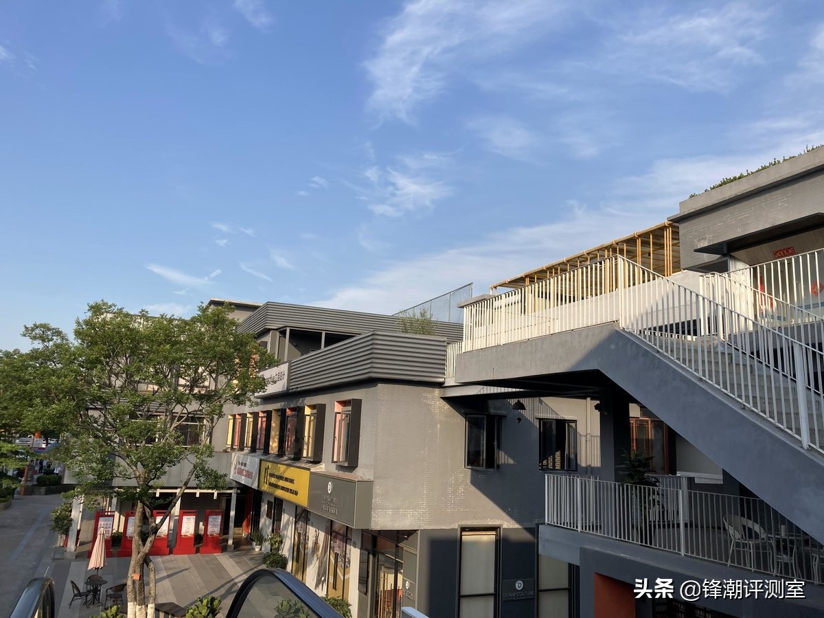 iphonese深度评测淘宝,iphonese真正的测评真的值得买吗