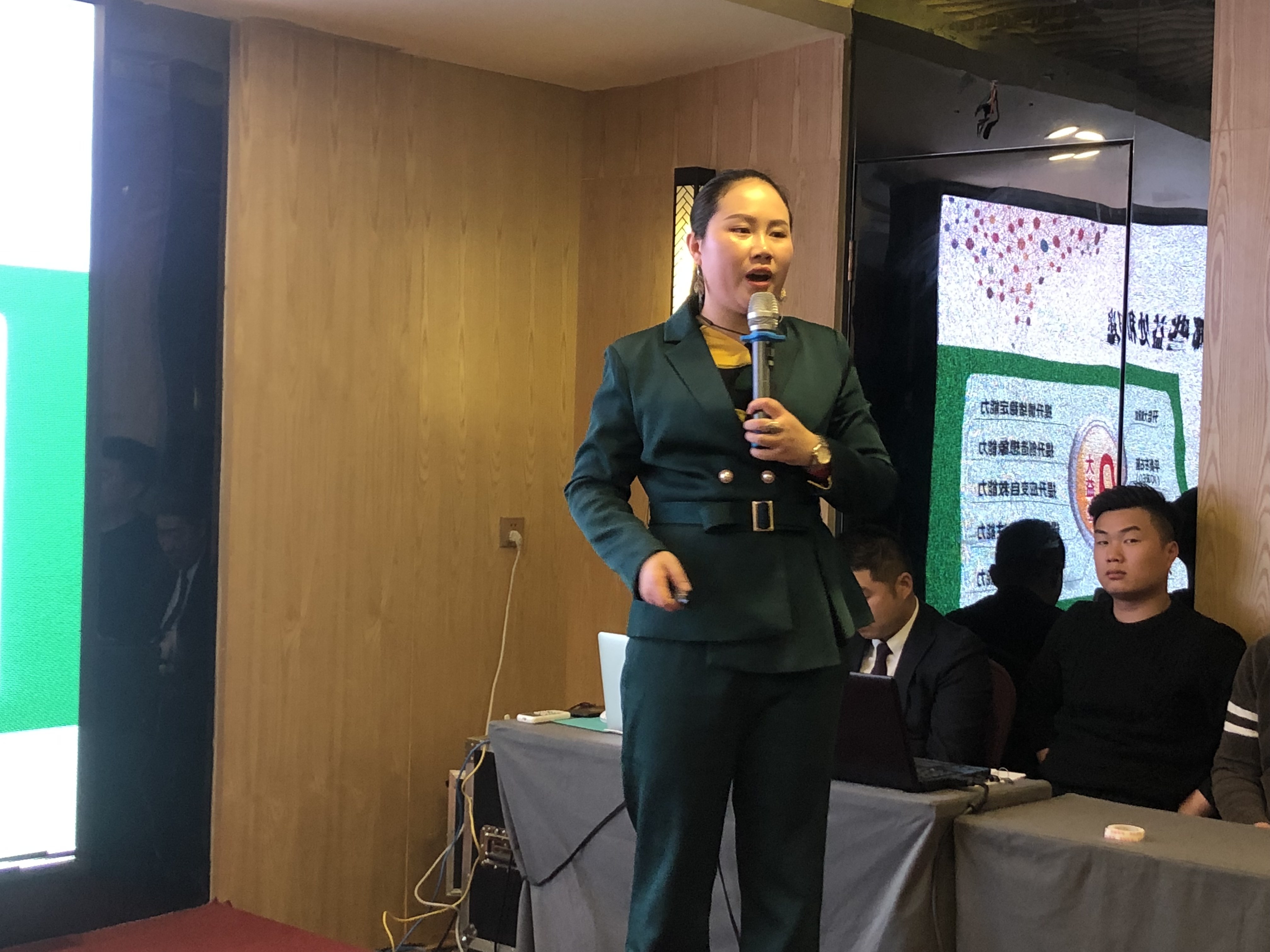 轩雅教育,轩雅教育集团简介