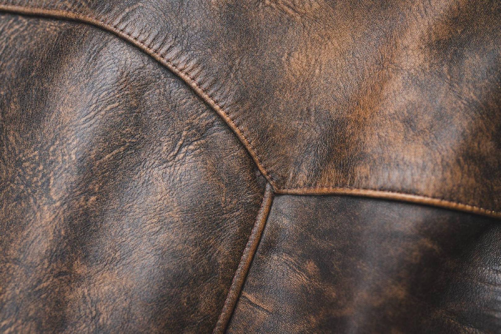 男小牛皮翻毛皮复古做旧皮衣,牛皮复古做旧皮衣男中长款