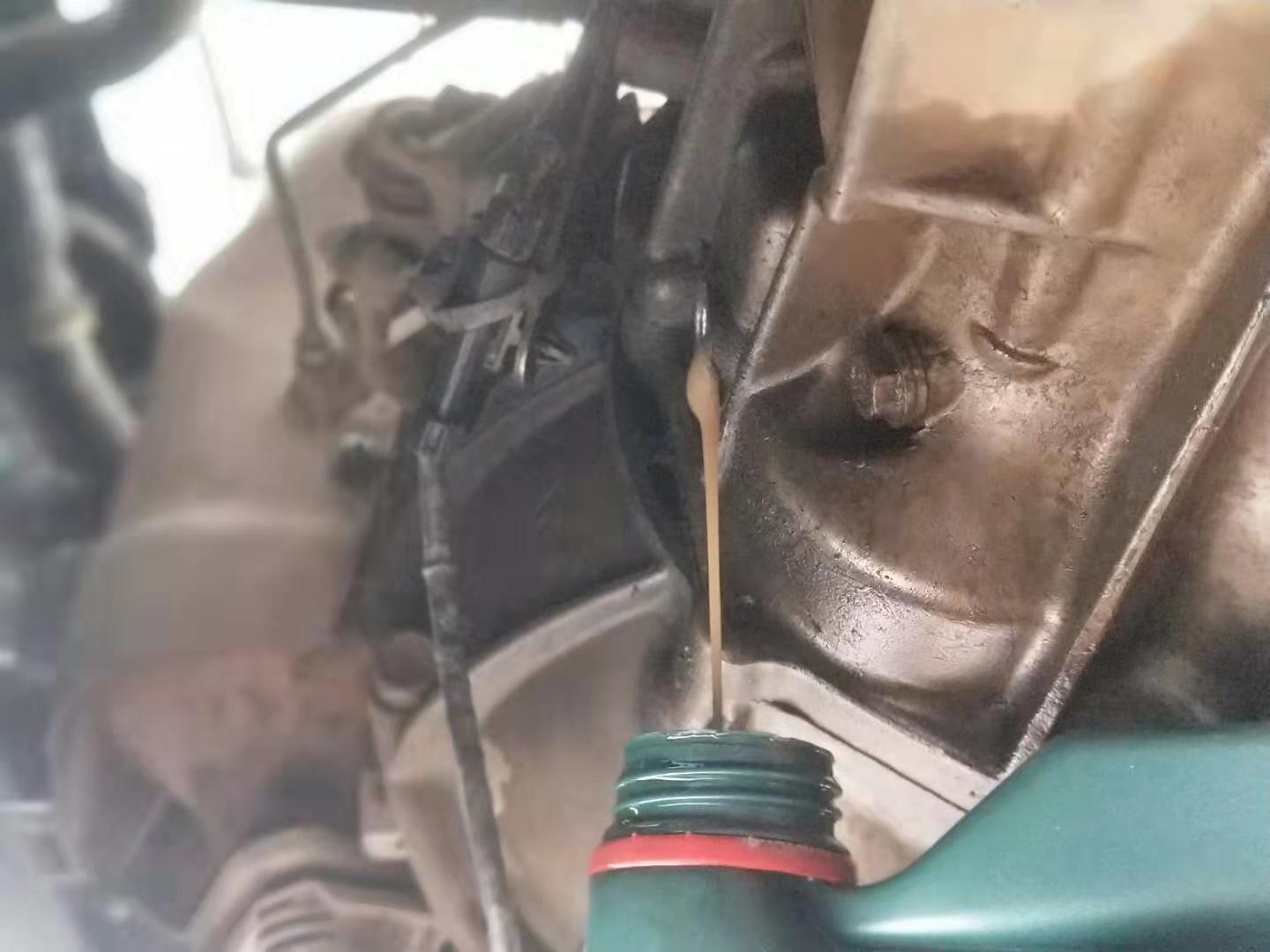 胖哥修理车,胖哥汽车凹陷修复惠州店