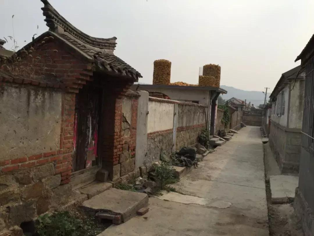 不是农民有宅基地证可以建房吗,农民申请宅基地的条件