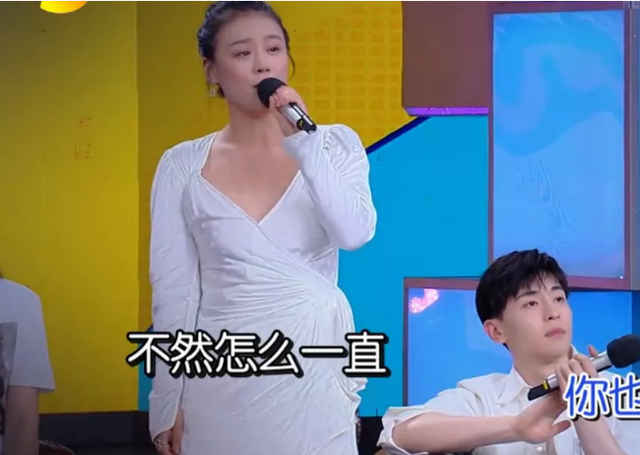 林允CK解约后现身，试穿内衣勒肉尴尬了！网友直言无购买欲望