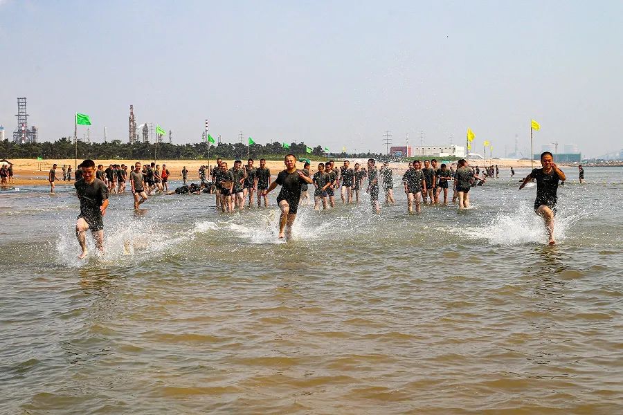 防空尖兵擎天制空大片既视感,防空兵震撼视频