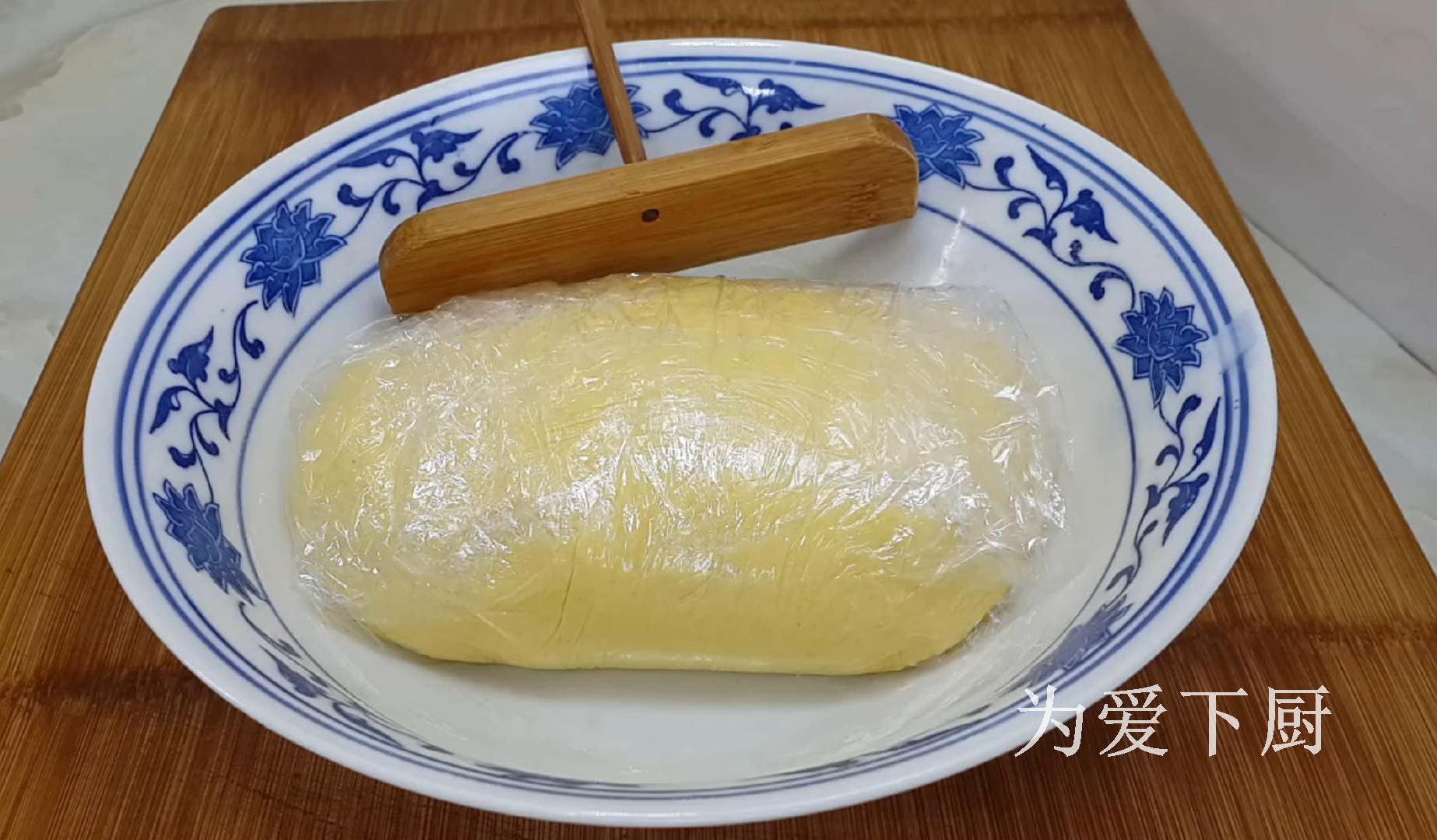 家庭制作玉米面小油条的制作方法,玉米面油条的家常做法简单又好吃