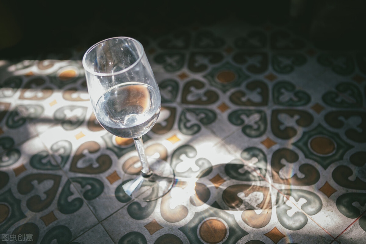 一分价格一分货？非布司他与别嘌醇，对抗痛风有啥不一样