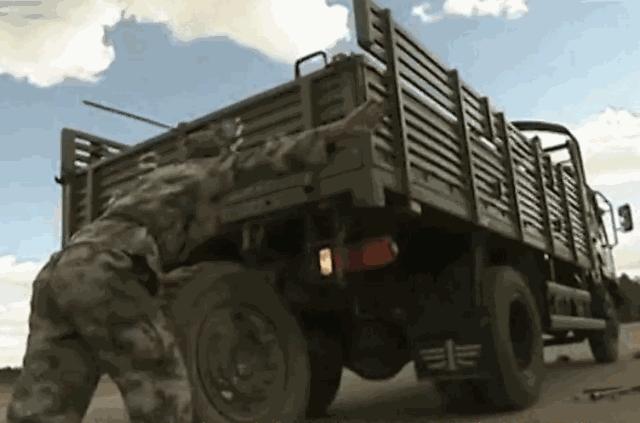 中国汽车兵,汽车兵身份地位