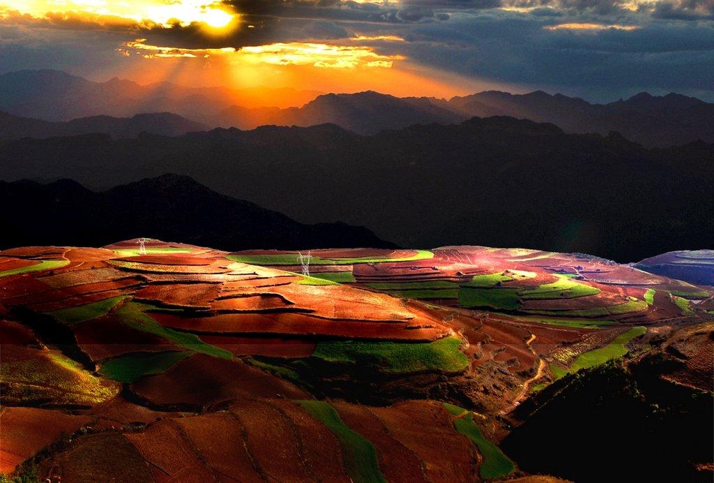 云南旅游主要介绍什么景点和特色,云南各个景点游玩时间多久合适玩