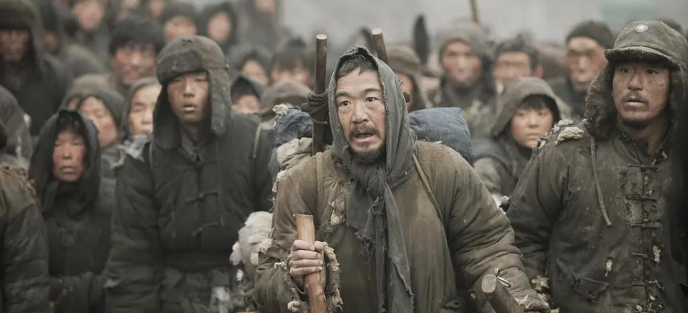 动辄几亿票房的中国主流电影,正在抛弃大多数底层小人物