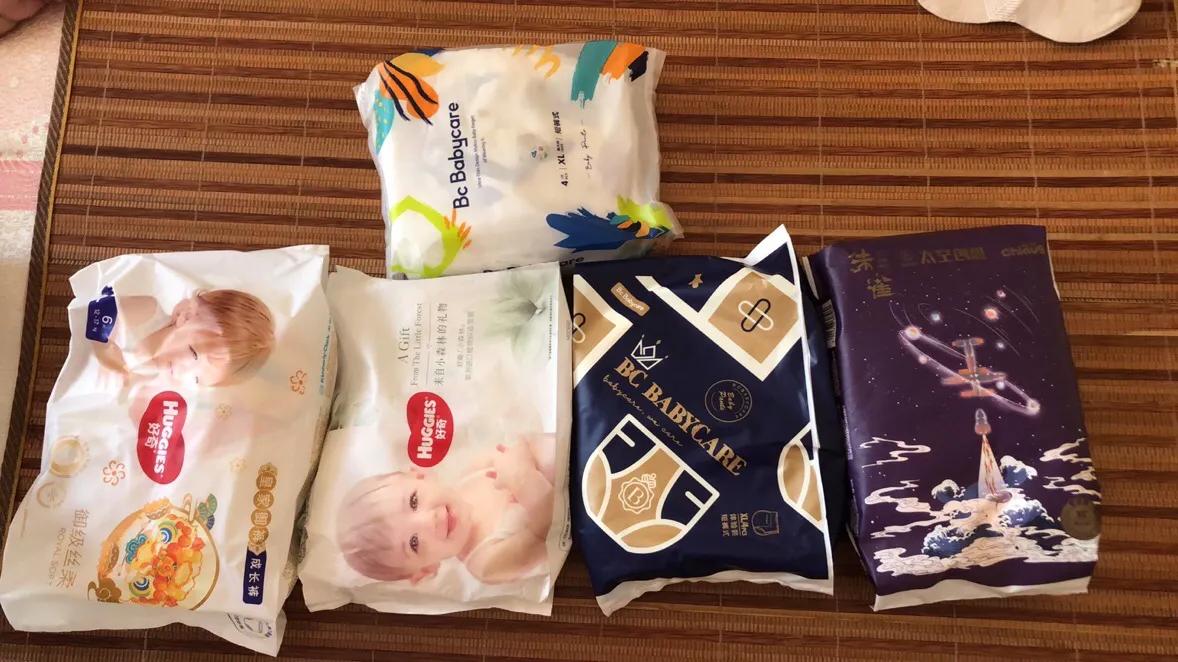 花王纸尿裤和帮宝适哪个好用,好奇花王帮宝适纸尿裤哪个好用