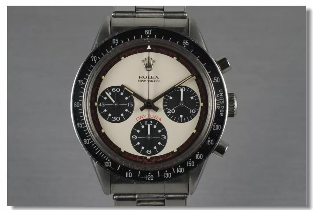 175块钱买张旧沙发，结果缝隙里面藏着175万的劳力士