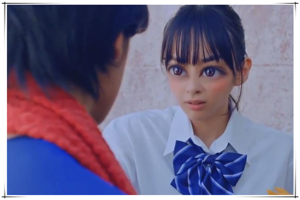 现实中出现二次元大眼会怎样？看到这对情侣，我全明白了