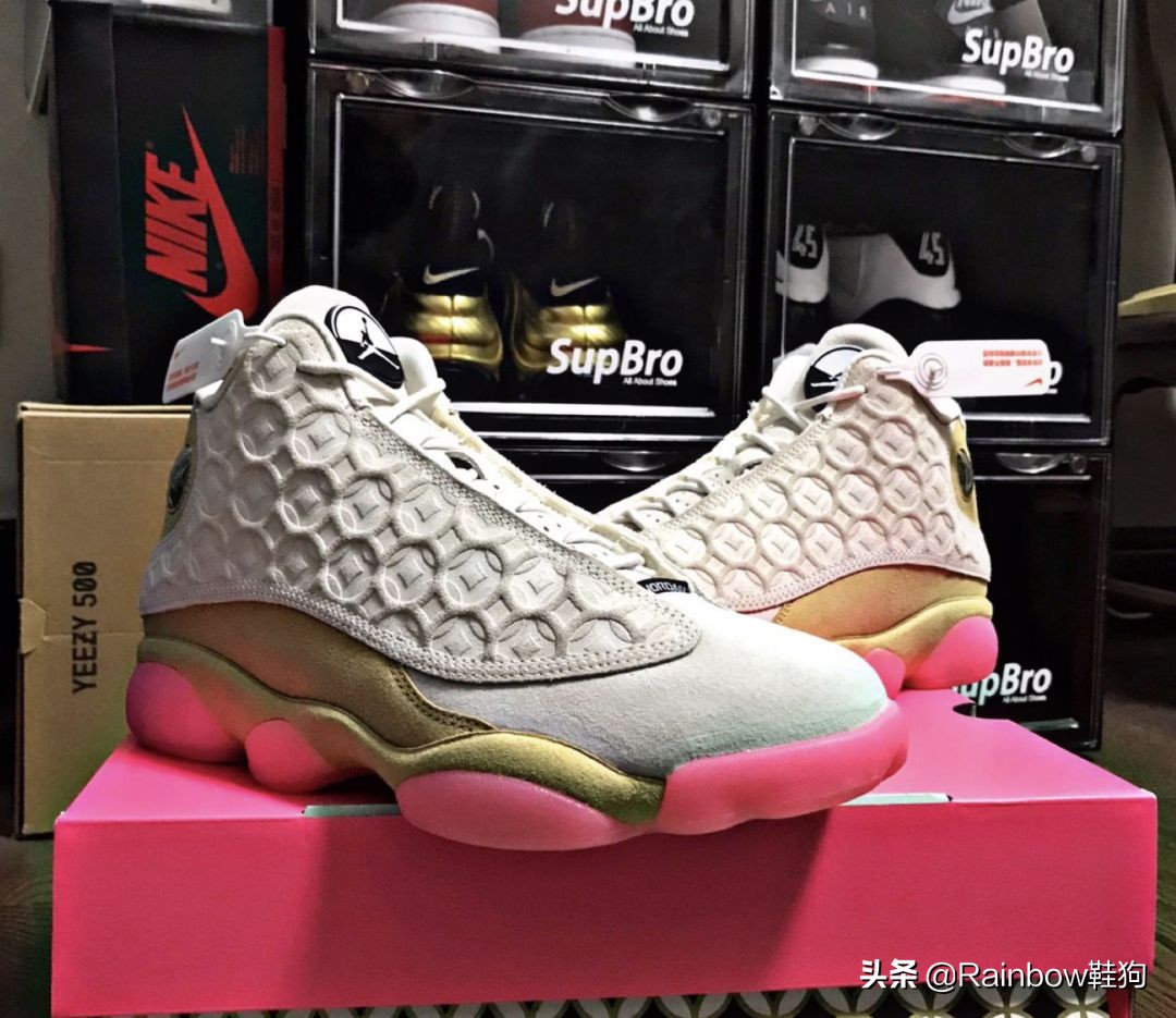 情人节穿搭男生夏天,情人节限定鞋粉色男