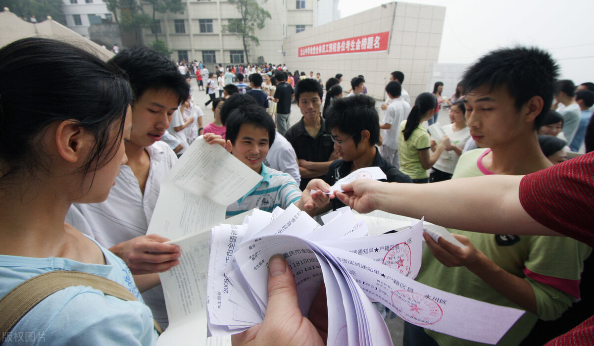 2022咸阳彩虹中学高考一本率,2022年咸阳实验高考成绩