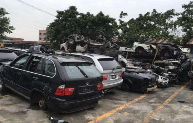 车辆进水一般都坏哪里,车辆进水最怕哪里进水