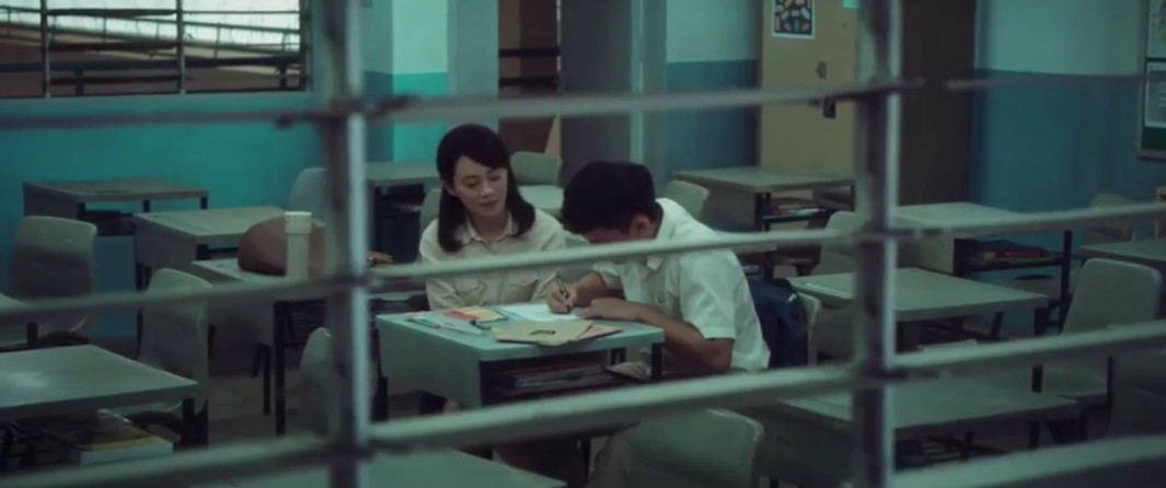 新加坡的一场热带雨：不伦师生恋是如何发生的