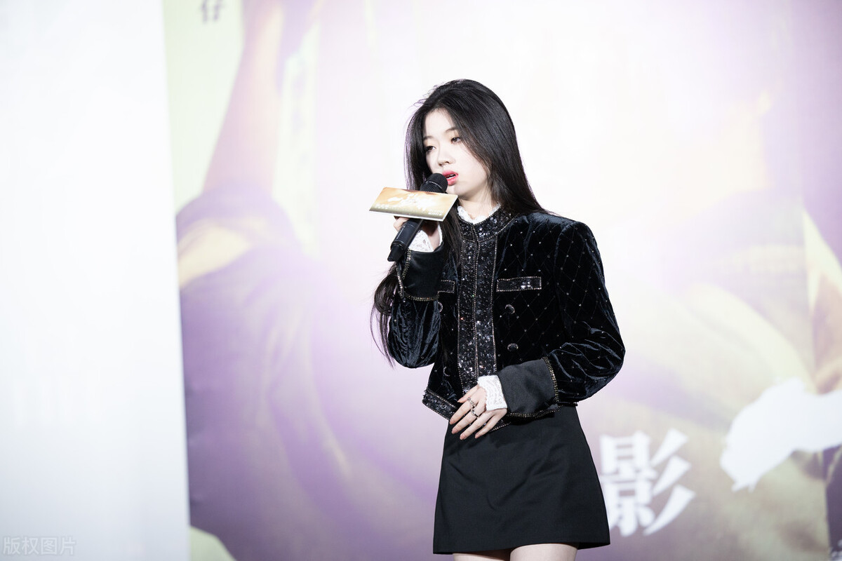 单依纯粤语歌standbyme,2020中国好声音单依纯演唱的歌曲