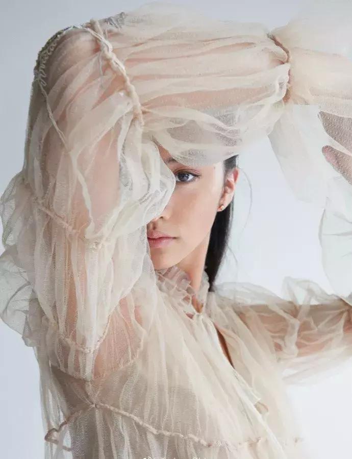 15岁拿下香奈儿,15岁靠自己拿下香奈儿