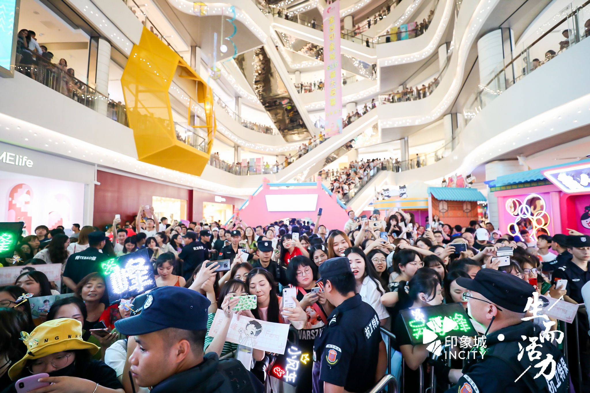 金沙印象城客流量,开业3天客流量累计破50万人