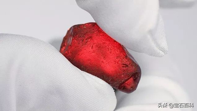 莫桑比克红宝石2000年价格,莫桑比克红宝石2013