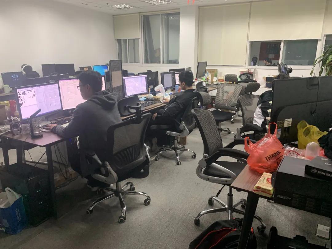 亦春秋,亦春秋中文