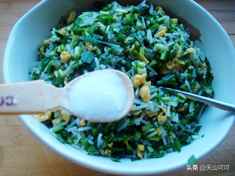 馄饨皮没吃完可以做什么,家里剩下馄饨皮怎么吃