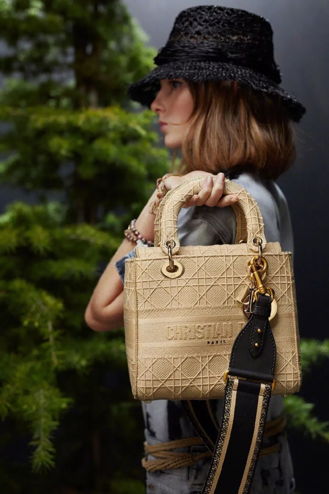 dior值得买的马鞍包是哪款,dior最好的十款包