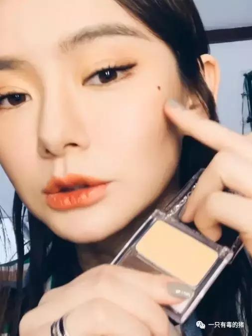 戚薇神仙眼影盘,戚薇推荐眼影盘