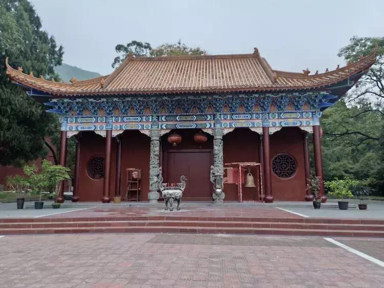 全州的湘山寺,夜幕下的南华寺