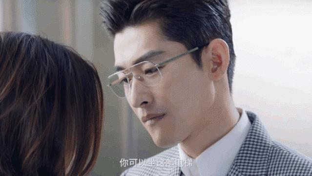 李湘贵妇,李湘美白牙膏